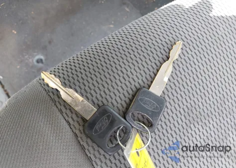 2004 Ford F-350 Xl/Xlt z USA, uszkodzony, nr VIN 1FTSF31L74EC09858